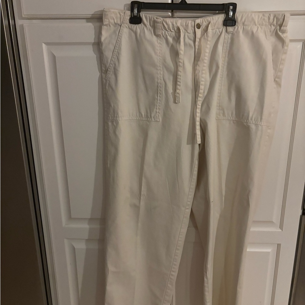 Mens Tommy Hilfiger White tie Flex Chino Pants 42‎ x 32 100% cotton.